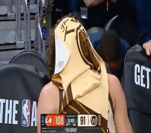 西班牙队客,场挑战荷兰,队连败多场,bwin体育平台,bwin体育官方网站,bwin体育登录入口,bwin体育app下载